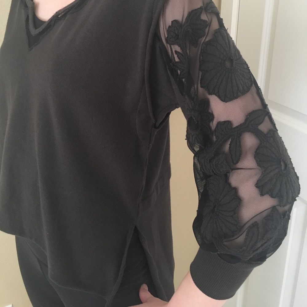 Free People olive colored and lace shirt - Picture 4 of 7